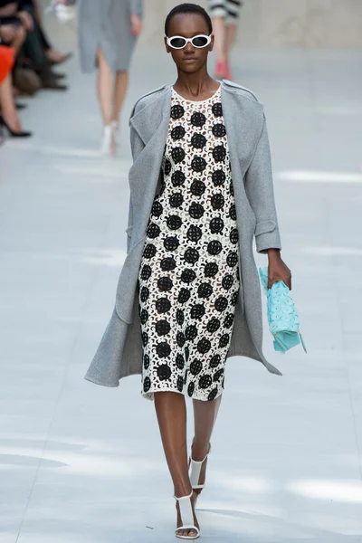 Look 22